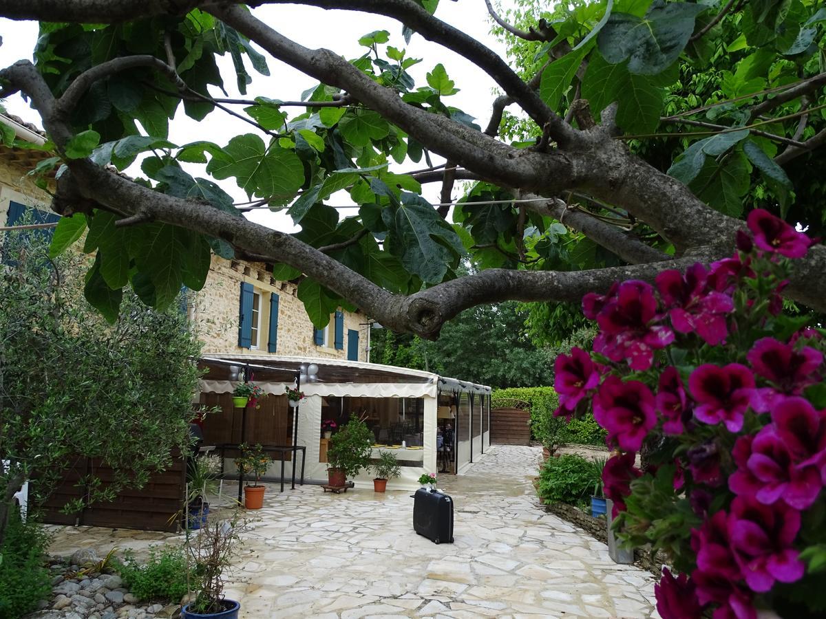 Bastide Des Princes B&B Caderousse 外观 照片